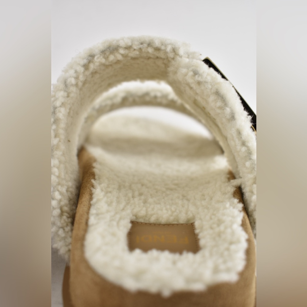 Fendi Feel Slide Shearling Fur Lined Bronze Monogram Logo Mule Flat Sandal 37.5 - Picture 15 of 16